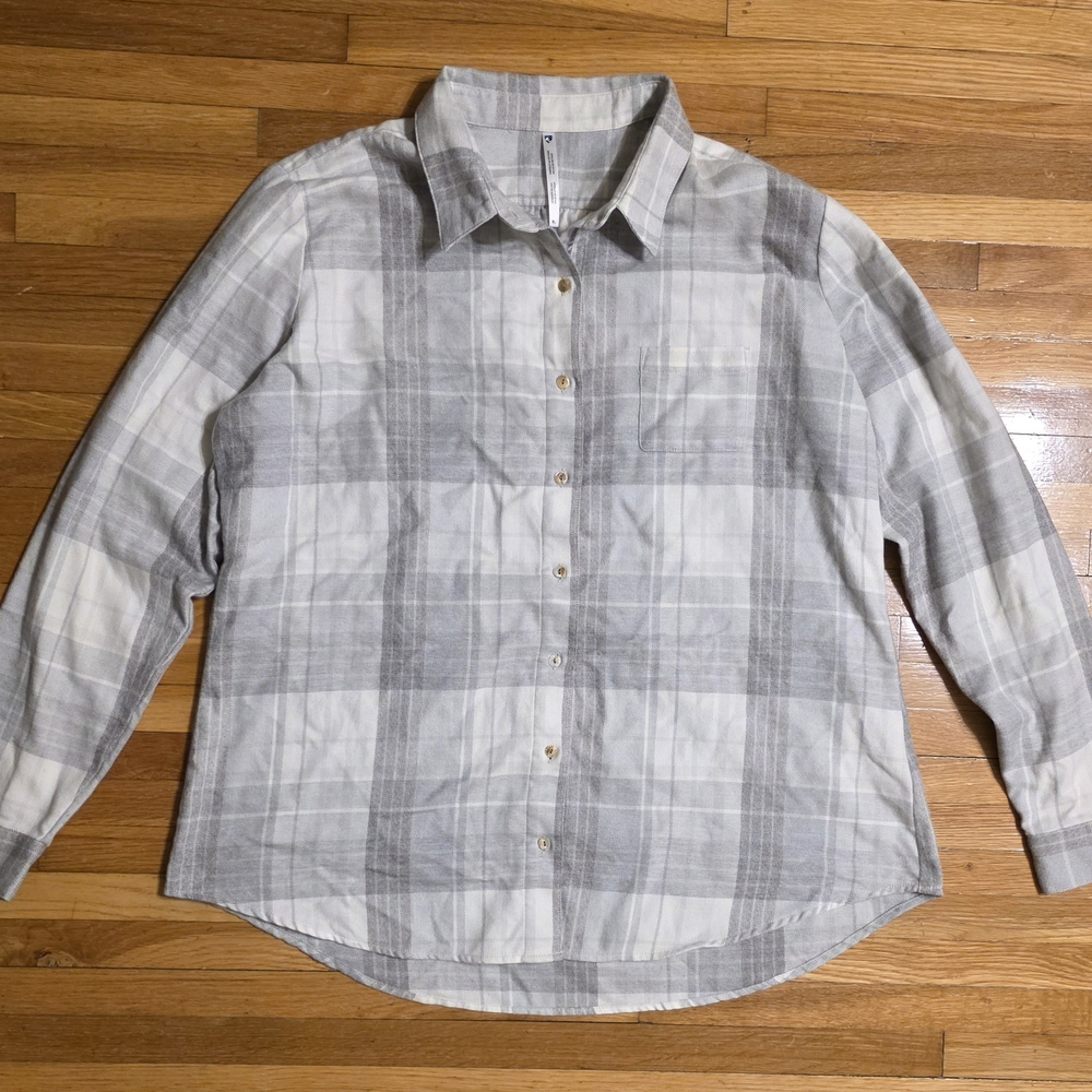 Kuhl Kamila XL Gray Flannel Button Down Cabincore Supersoft Cozy shirt
